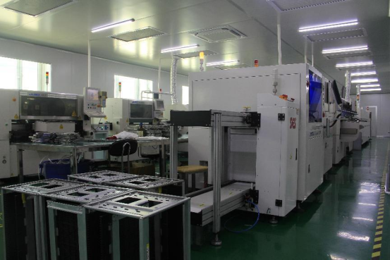 4008云顶集团集团PCB板加工车间 PCB板加工车间